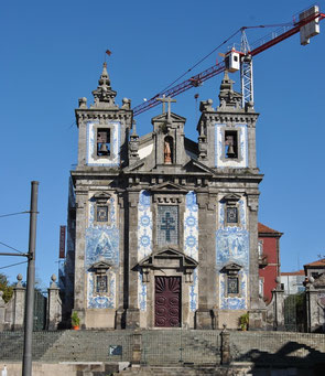 Porto Top 10 Tourist Attractions - Igreja de Santo Ildefonso