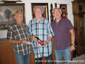 Foto: IG BCE OG Gladbeck-Süd; Glückwünsche zum 85 Geburtstag,Karl-Heinz, Werner,Wolfgang, 