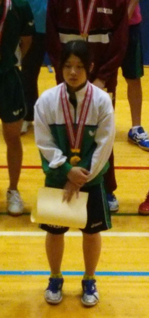 女子シングルス 優勝の安藤