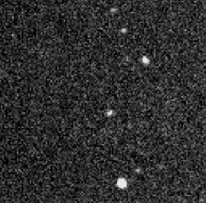 Callirrhoe am 6. Oktober 1999, aufgenommen von Robert S. McMillan und Jeffrey A. Larsen mit im Rahmen des Projekts Spacewatch der University of Arizona.
