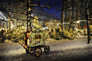 Gezellige Kerstmarkt in Miltenberg in sfeervolle omgeving