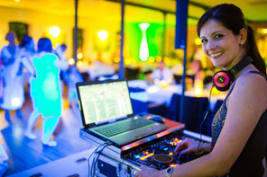 DJ für Hochzeit in Düren, Aachen, Bonn, Euskirchen, Köln, Rhein-Erft-Kreis.