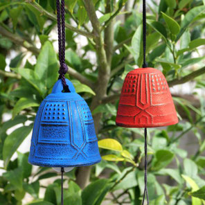 Petites cloches japonaises carillons Iwachu ou furin