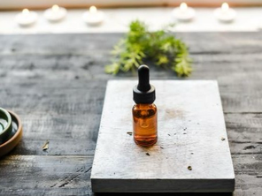 千葉県柏市柏駅徒歩6分 アロマ・リンパ・整体・リフレ　セラピスト養成スクール東京リラックセーションアカデミー