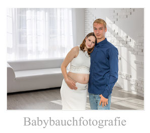 Preise Babybauchfotografie/ Schwangerschaftsfotografie und Neugeborenenfotografie hier entlang.