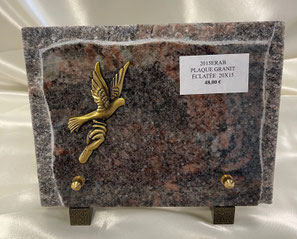 Granit éclatée 3 (20x15) - 48 €