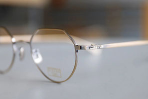 haffmans neumaister "spectre" col.003