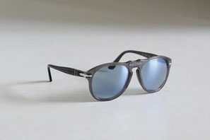Persol ペルソール - 工房一体型メガネ店|東京渋谷|アイウェア Persol ペルソール - 工房一体型メガネ店|東京渋谷|アイウェア