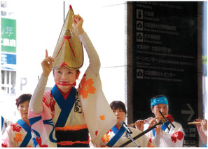 京阪電鉄賞⑤_踊り、にこやか