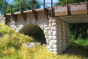 Sidelenbachbrücke, gestaltet