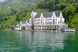 Liftschachtbeleuchtung, LED Deckeneinbauleuchten, LED Lichtleisten, Hinterleuchtungen