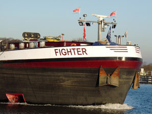 Motorvrachtschip Fighter