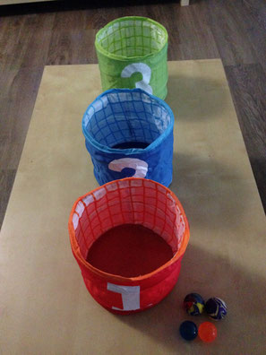 Jeu de lancer (balles rebondissantes)