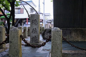 「徳佐橋」の親柱