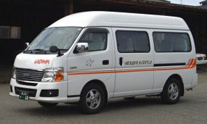 ジャンボタクシー(9人乗)