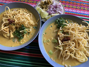 Kao Soi - das Curry des thailändischen Nordens, Berlin (Foto Jörg Schwarz)