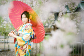 岐阜・各務原で七歳の七五三出張撮影は安いおしゃれなフォトスタジオひでんち 関市・美濃加茂・可児・多治見・土岐・山県からも