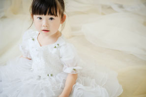 各務原のフォトスタジオひでんち。岐阜・関・美濃加茂などへの出張撮影もOK。3歳のバースデーフォト