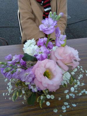 フラワーセラピー 花育 静岡