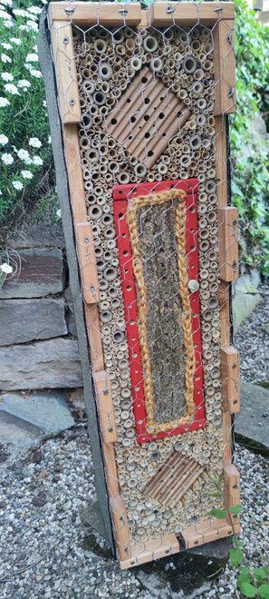 S4 / Wildbienenbrutstätte / € 185 _ verkauft!