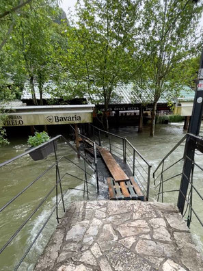 So langsam wird es komisch mit dem ganzen Wasser