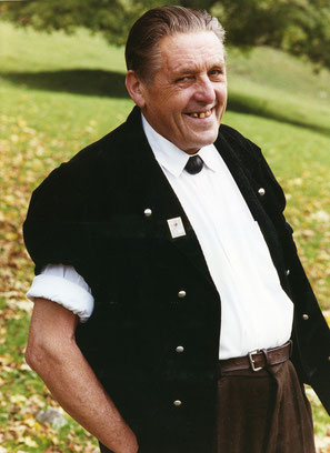 Joseph Wäfler, Jodler und Komponist, Gründungsmitglied beim Jodlerklub Blüemlisalp Scharnachtal