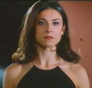 Sarah d. Карло ди Амарио Vivien Westwood. Sara d'Angelo актриса. Serving Sara 2002.