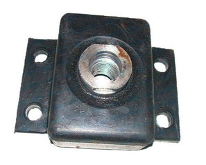 700.00.10.020 Motor Aufhängung Kissen K700, K700A, K701 Kitowets. Engine Mounting tractor K700, K700A, K701 Kirovetz. Амортизатор двигателя К700, К700А, К701 Кировец.