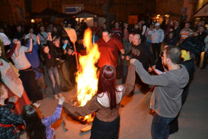 Walpurgisnacht Bernburg gefeiert - klick!