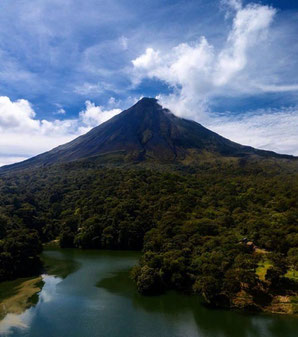 Transporte desde La Fortuna Parque Ecologico Volcán Arenal