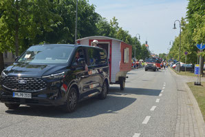 Pension Britta mit Schäferwagen beim Festumzug
