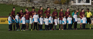Die U7 als Einlaufkinder beim FC Staad. © Florian Hepberger
