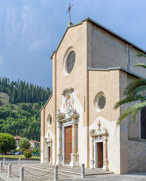 Die Kirche San Pietro e Paolo in Toscolano. 1584.