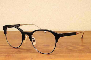 UFO-047 Tyler col.01 49□19-145 ¥33,000+tax/グランプリを受賞したモデル。マットブラックカラーで程よく個性を出してくれます。