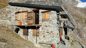 Hochtour, Dent d'Hérens, Rifugio Aosta, Winterraum, Hüttenweg