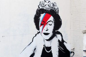 Uno de los muchos graffitis de Bansky en Londres que homenajean a Bowie