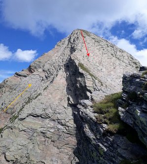 Verzasca, Via alta della Verzasca, Poncione Rosso, Schlüssestelle, Platte 5b Platte, Westrampe, Westwand, Westwandrampe, Capanna Cornavosa, Capanna Fümegna, Lodrino, Lavertezzo, Abstieg Normalweg, Südgrat, Südflanke