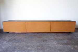 LOW CREDENZA