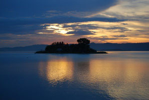 Island of Peten, Flores