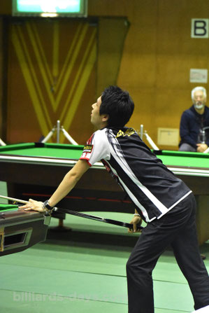 土方隼斗、ゲームボールを入れて、「ホッ」