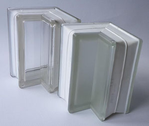 glasbausteine-center.de CLEAR 1919/8 Corner 90° Sahara 1S Clearview (Vollsicht, glatt)  Eckstein Weiss Endstein Satiniert 1Seite Glasbausteine Glass Blocks Glassteine Briques de verre Solaris Glasblock Glasblokke Glass Blokker 13,2x19x8 90° Glassteine Gla