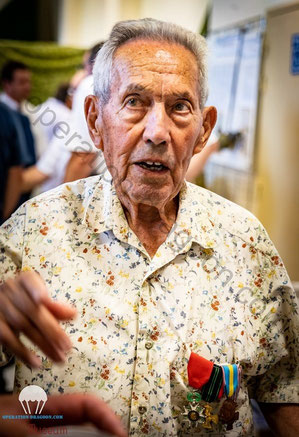 Jean BIMA, photo prise lors d'une de nos expositions aux Arcs. 75em anniversaire (photo M Doubs)