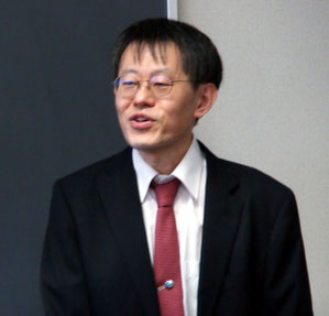 会長の山田篤先生