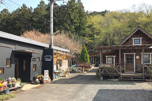 内沼きのこ園 入口