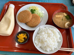 メンチカツ定食 720円