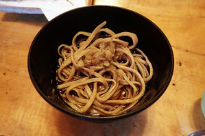 宿で打ったお蕎麦　しっかりしたお味