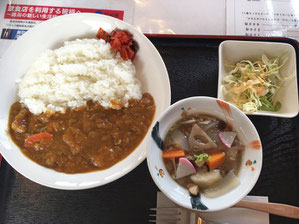 カレーライスに、のっぺ汁をつけてみた