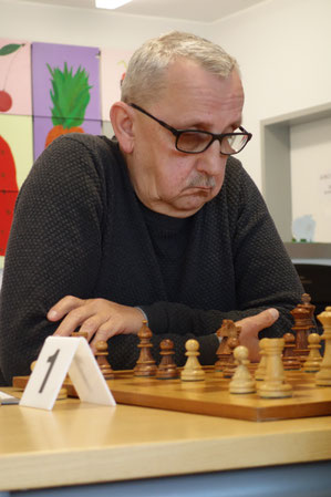 Joachim Langer behauptete sich gegen einen starken Gegner (Foto: A. Obdenbusch)