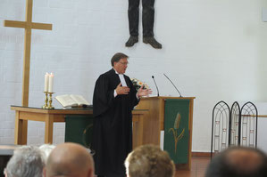 Pastor Tomas Gaete
