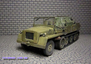 2024人気新作 1/35 ドイツアフリカ軍団3tハーフトラック 105mm軽
